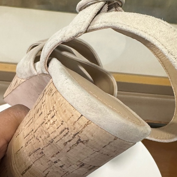 🌹VERONICA BEARD🌹 Lucille Cork Suede Platform Sandals Size: 9M - Picture 9 of 16